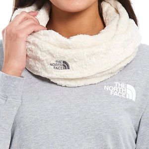 NWT The North Face Dillards Exclusive osito infinity scarf Gardenia white